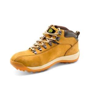 Click Traders SBP Chukka Boot In Honey With Steel Toe Cap And Mid Sole