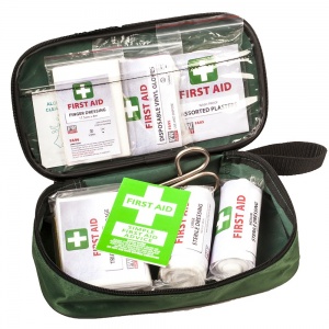 BS 8599-2 Compliant Motor Vehicle First Aid Kit. FA21